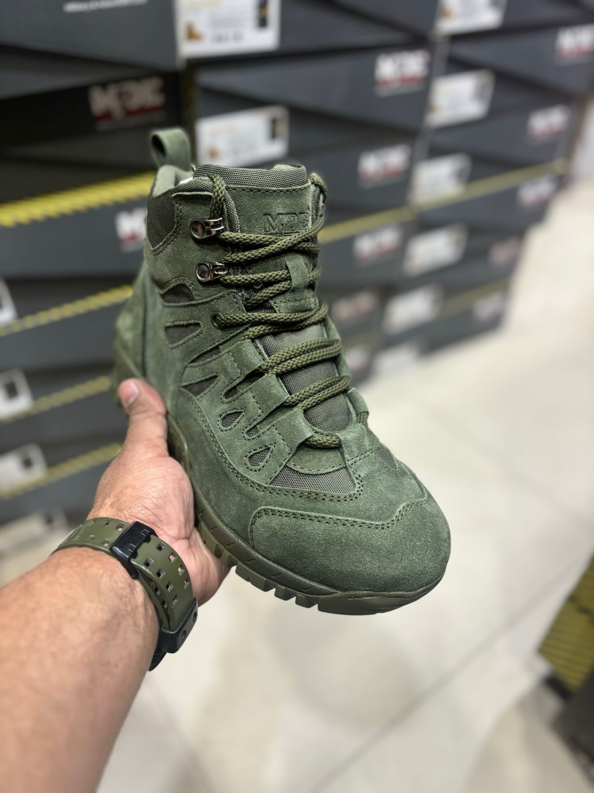 MDE SPIDER 6.0 HIKING SHOES