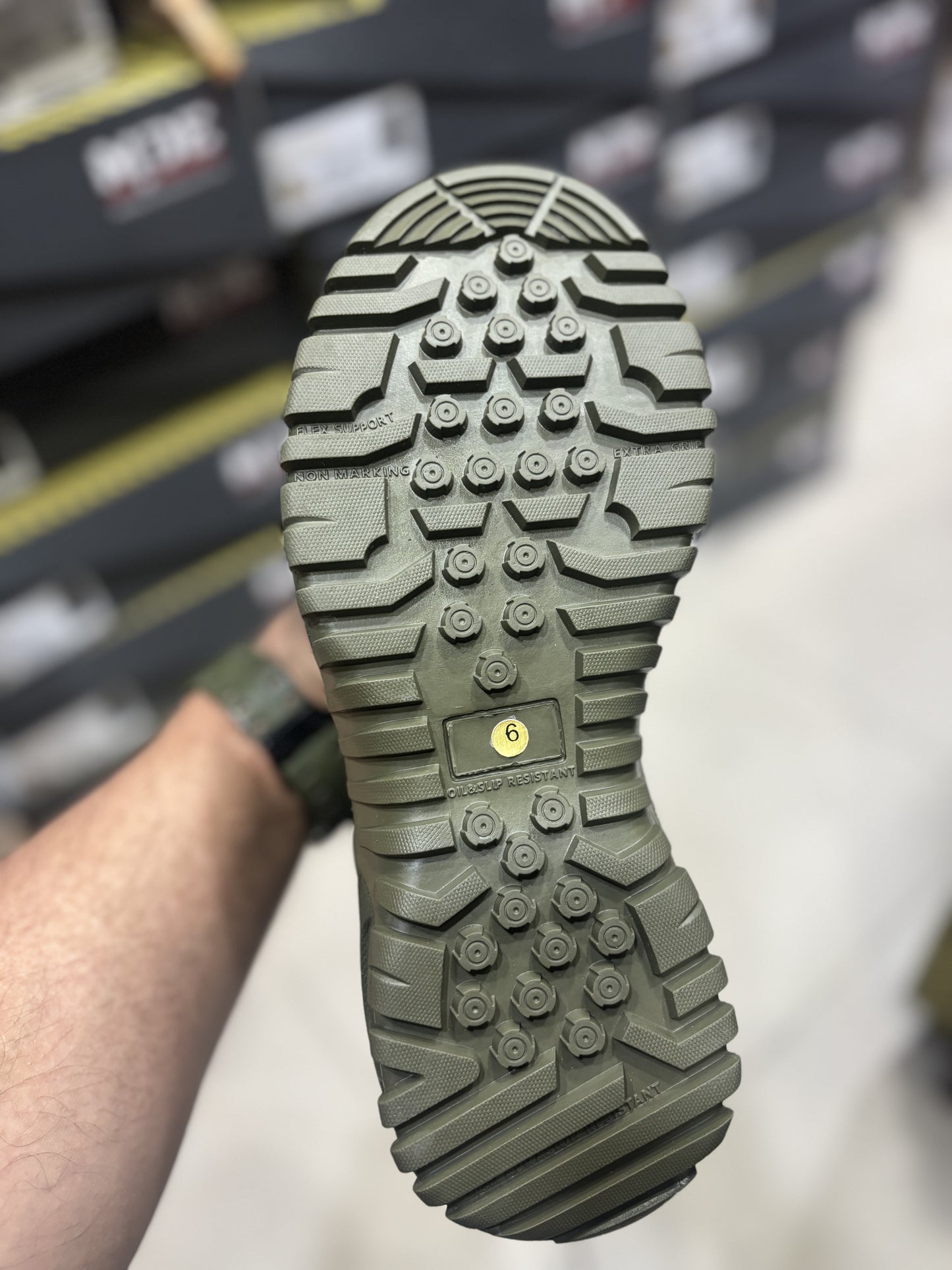 MDE SPIDER 6.0 HIKING SHOES